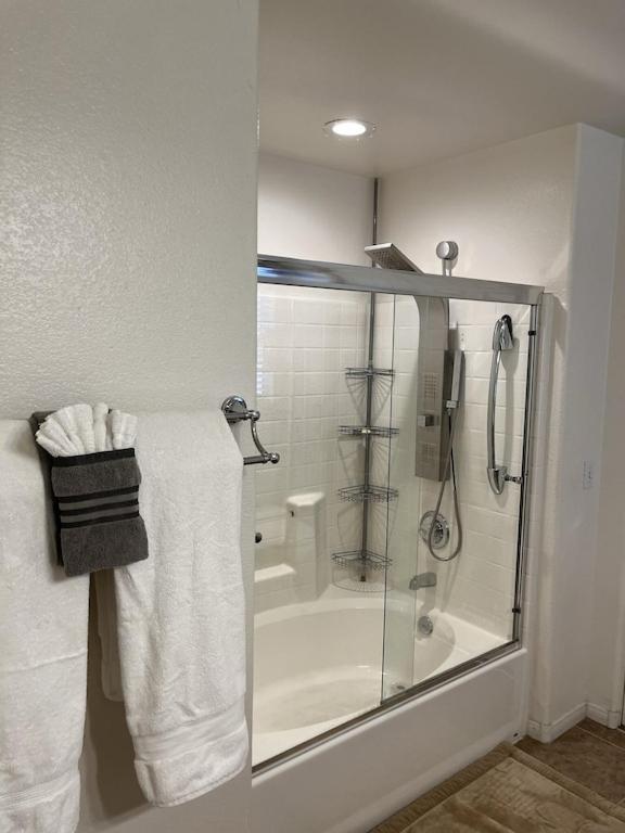 Vic'S 3 Bedroom 4Beds & Pool Centrally Located! Las Vegas Eksteriør billede